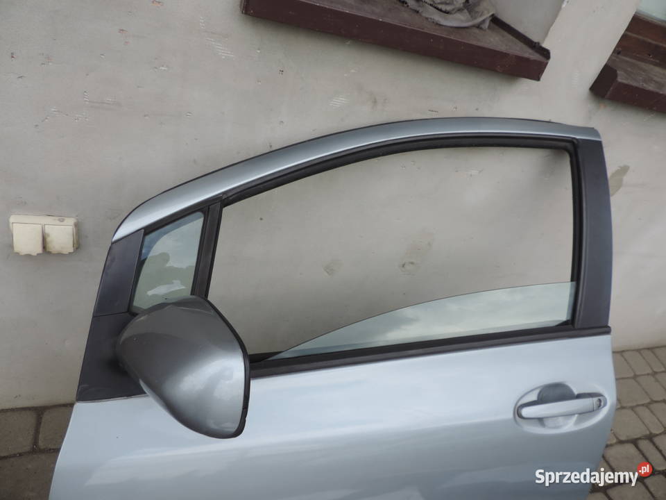 DRZWI TYLNE PRZEDNIE TOYOTA YARIS II HB 1F8 Nowy Sącz sprzedam