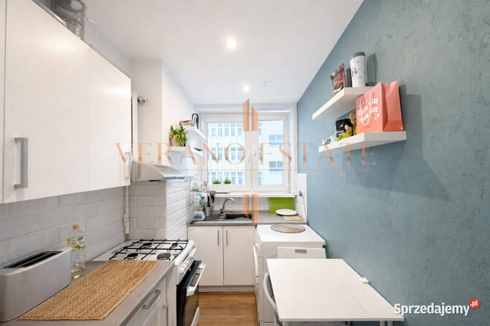 Komfortowe 3 pokoje w Centrum dwa balkony Warszawa sprzedam