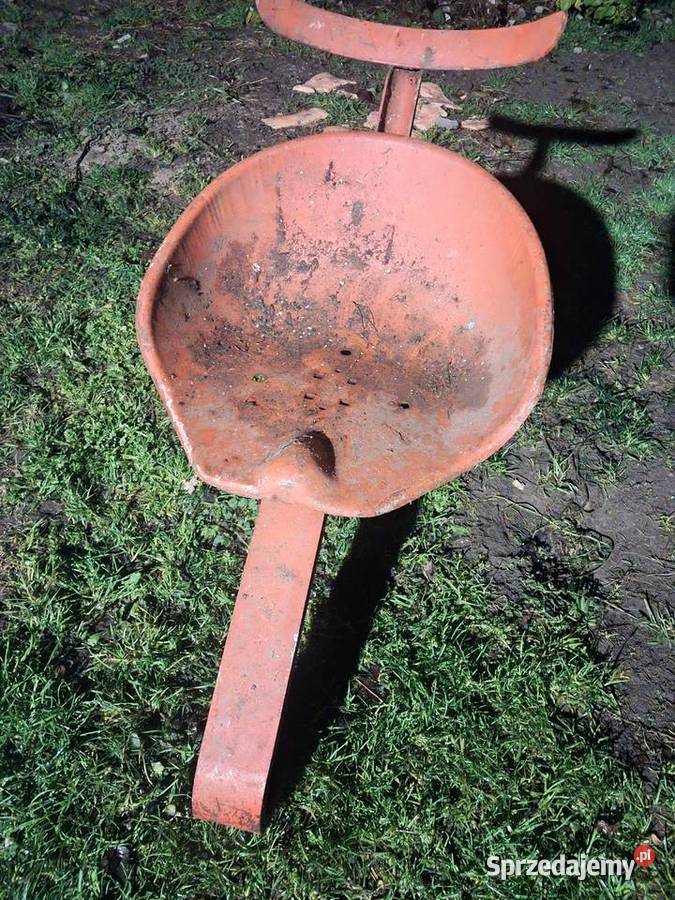 Siedzenie c328 c330 zgrabiarka Rolnictwo wielkopolskie Koło