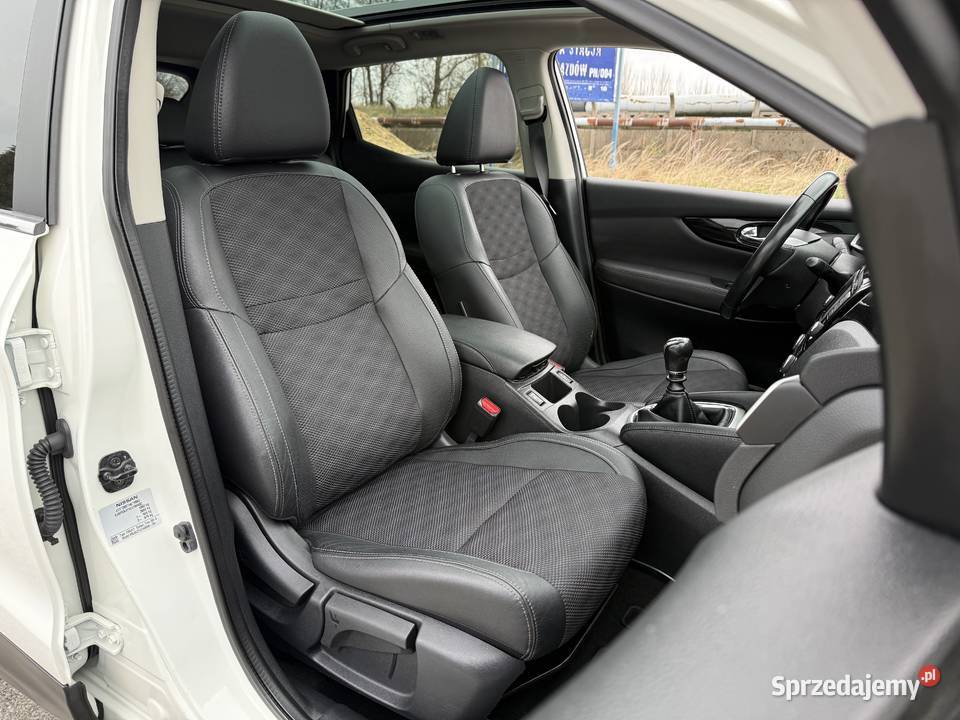 Nissan Qashqai 12 BENZYNA Klimatronik Nawigacja Rok produkcji 2015 Konin