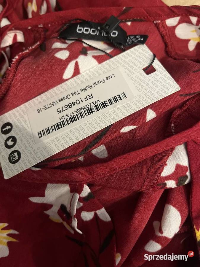 Boohoo sukienka modny wzór kwiaty floral nowa Spódnice i sukienki sprzedam