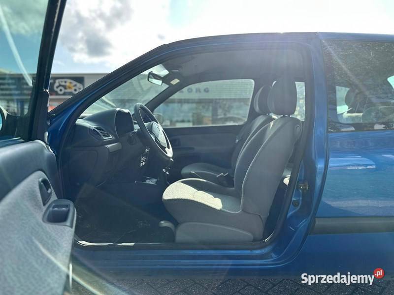 Renault Clio 2005 r Hatchback Błonie