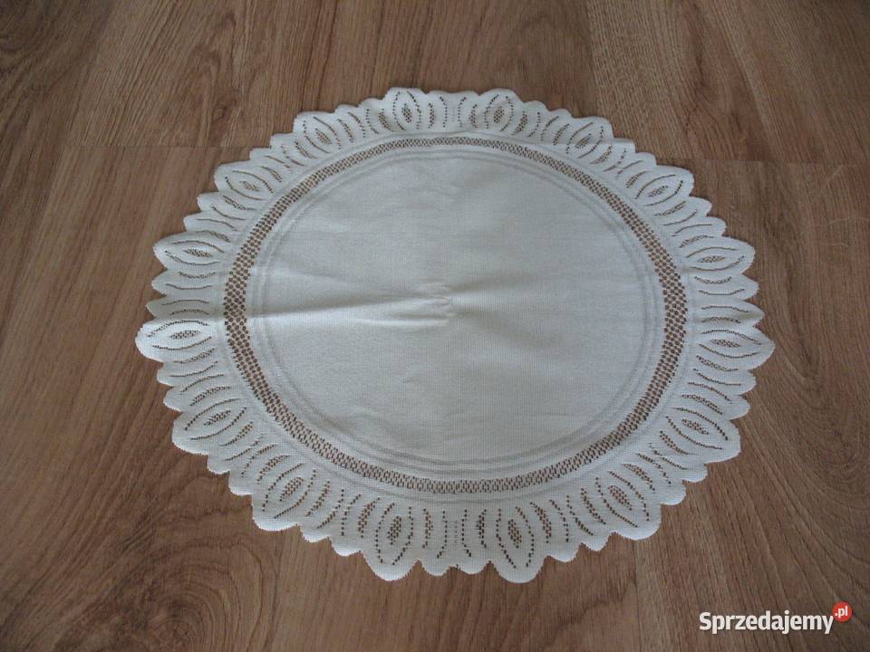 Serwetka biała duża sprzedam