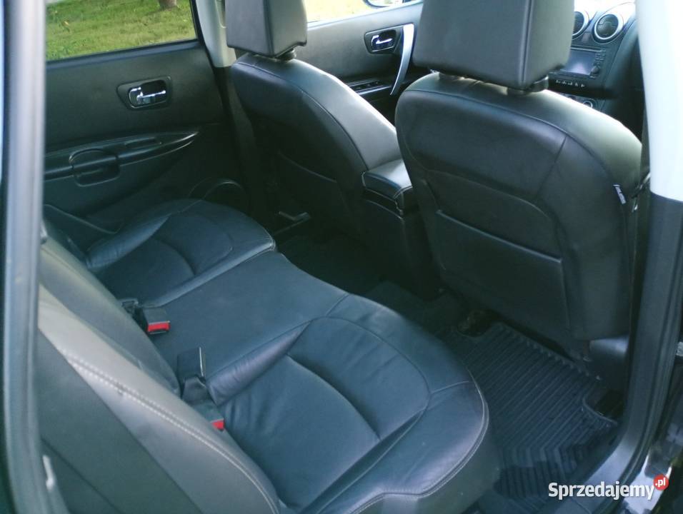 Nissan Qashqai2 7 osób 20 LPG Samochody osobowe
