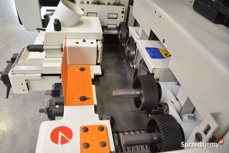 6370 STRUGARKA CZTEROSTRONNA SCM COMPACT 23K