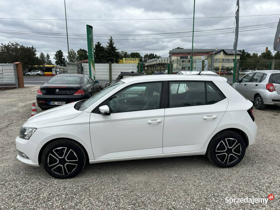 koda Fabia 12 TSI 90Salon kurtyny powietrzne Warszawa