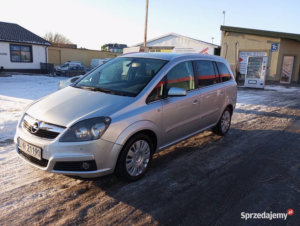 Zafira 18 140 Benzyna Gaz 7 osób Hak Bogate Zamość
