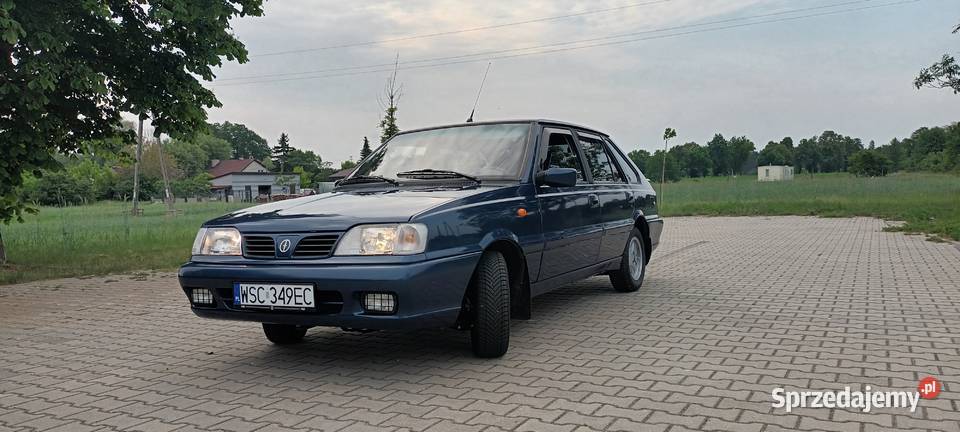 Polonez Caro Plus 16 deoow FSO mazowieckie Kromnów