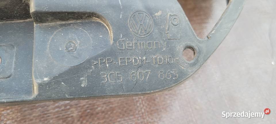 ŚLIZG ZDERZAKA TYLNY VW PASSAT B6 SEDAN osobowe sprzedam