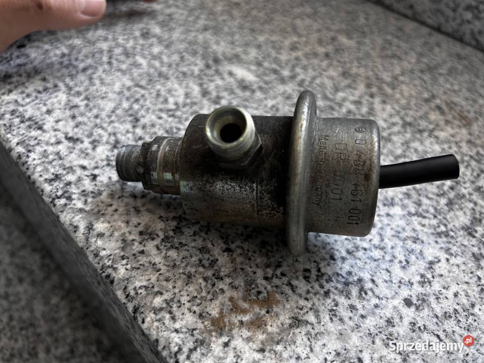 Mercedes 190 w201 Regulator ciśnienia paliwa Regulatory ciśnienia paliwa Kraśnik