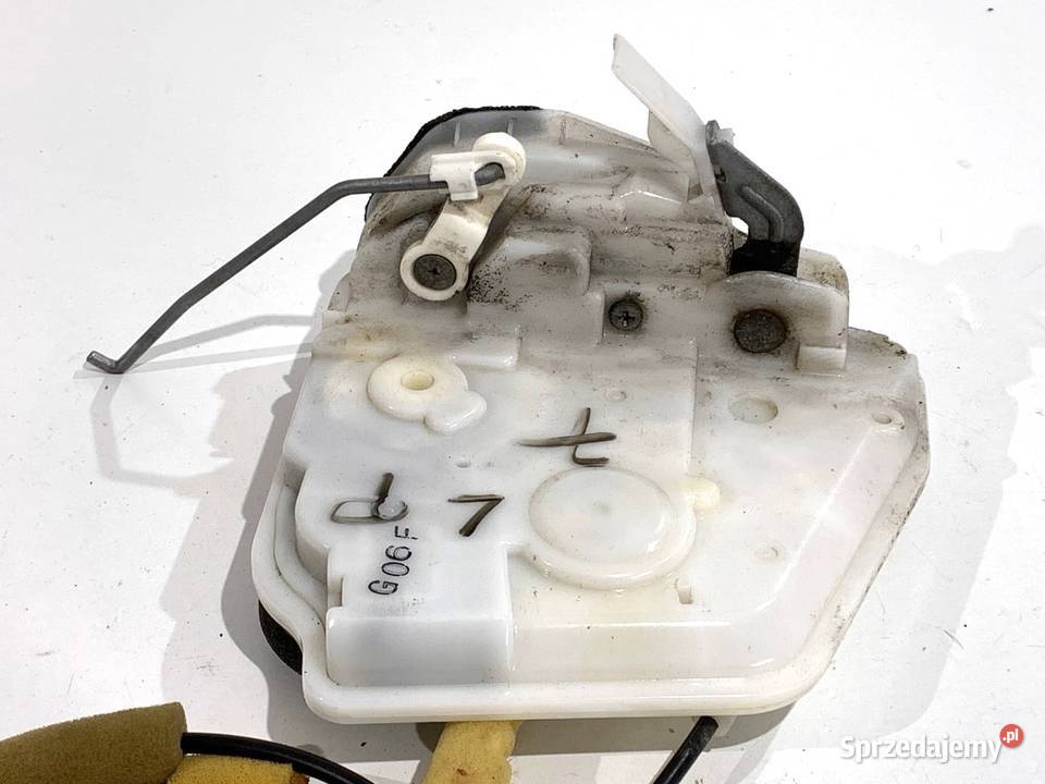 ZAMEK DRZWI LEWY PRZÓD MAZDA 2 DE Hatchback 0715