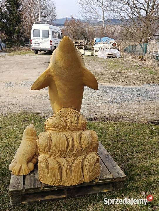 Delfin ręcznie wykonany z piaskowca naturalnego Rzeźby i figury dolnośląskie Kamienna Góra