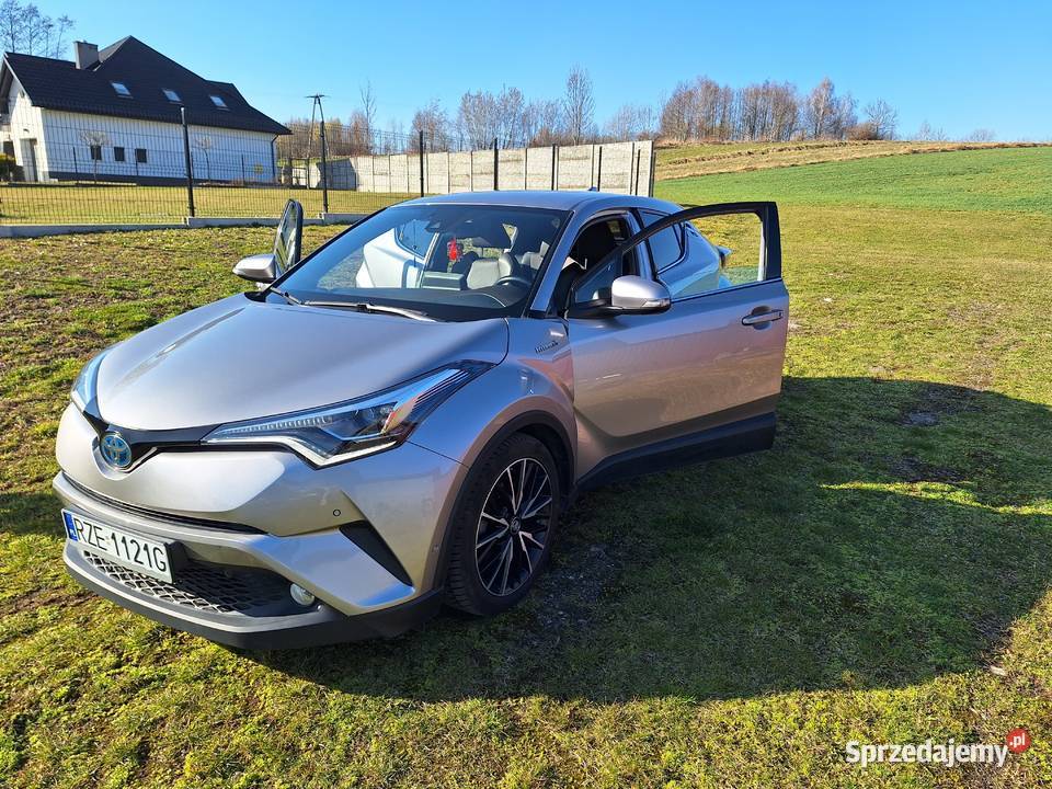 Sprzedam Toyotę chr nie wymaga wkładu Lutoryż sprzedam