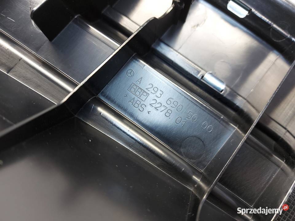 Mercedes EQC 400 W293 OSŁONA NAKŁADKA PASA TYŁ dolnośląskie sprzedam