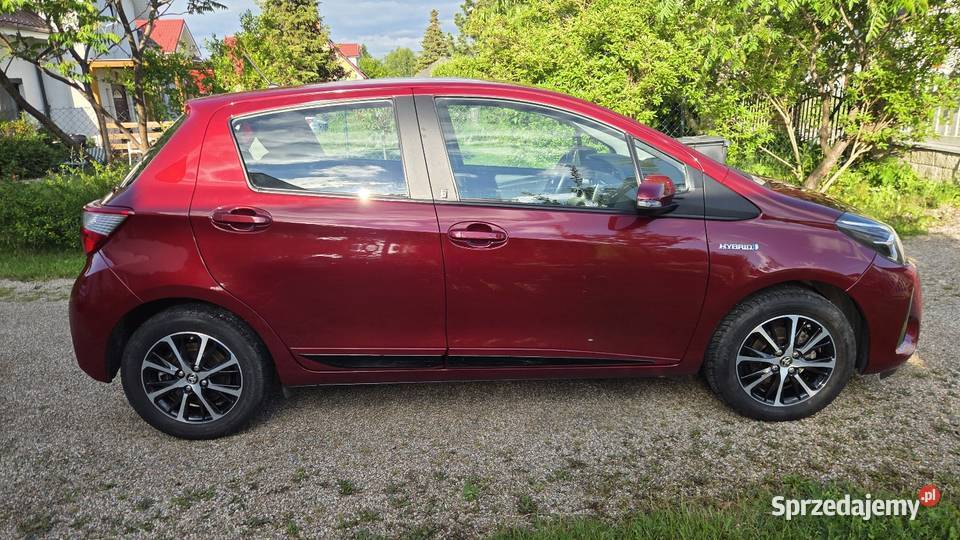Toyota Yaris Automat Hybryda 42 Przebiegu przyciemniane szyby Toyota Gdańsk sprzedam