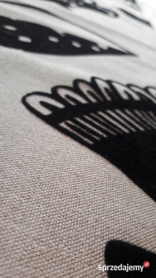 Beżowy bieżnik czarne tłoczone kwiaty 38x130 Dom i Ogród Radom sprzedam