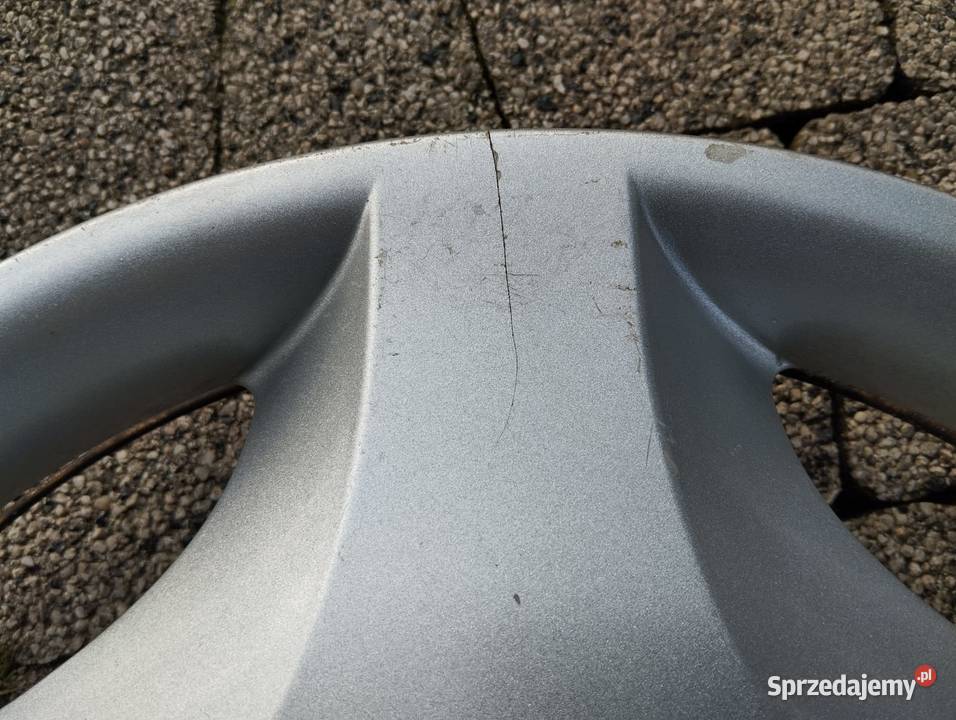 Kołpak Ford 14 98AB1130LB pojedyncza sztuka Kamieniec