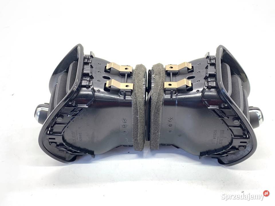 KRATKA NAWIEWU PRZÓD KOMPLET MINI CLUBMAN F54 Wyposażenie wnętrza