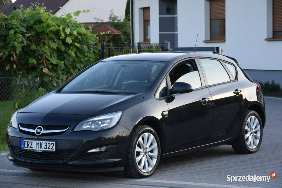 Opel Astra 14TB 2013r 69 Oryginał lakier podkarpackie