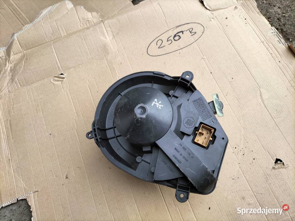 VW PASSAT B5 AUDI A4 740221233F 8D1820021 Motoryzacja Kamień-Kolonia sprzedam