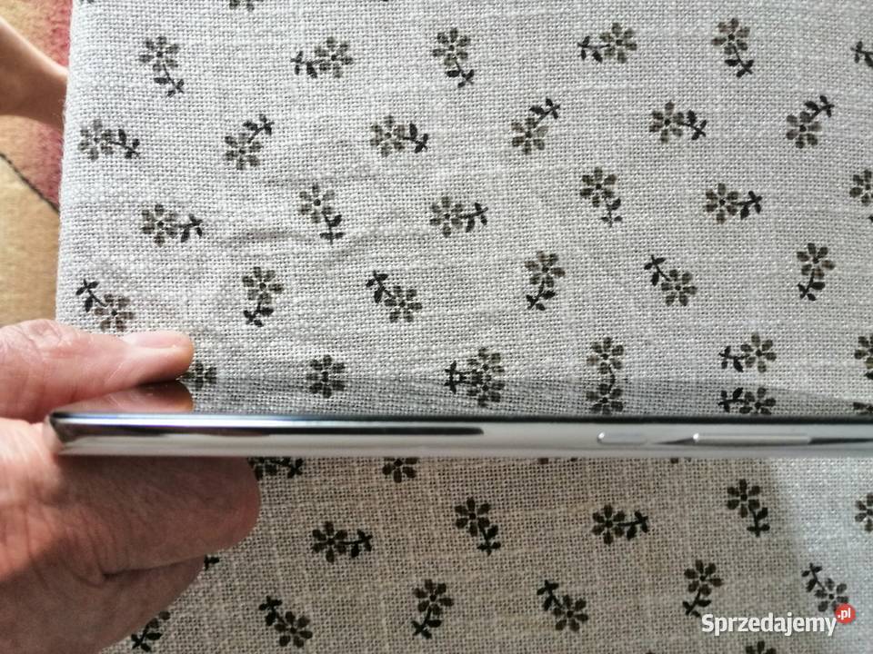 MOTOROLA MOTO G7