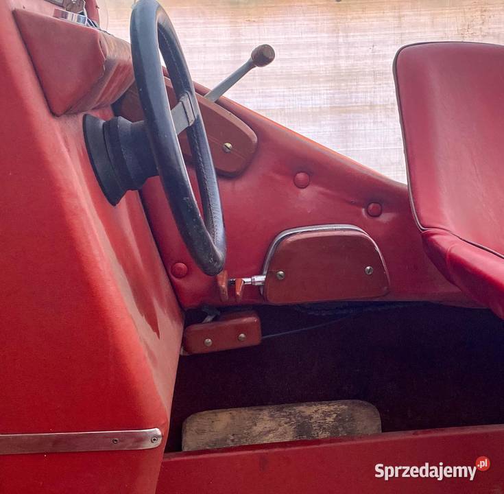 Łódź motorowa na zamówienie napęd strugowy V6 Rok produkcji 1987 Opacz-Kolonia