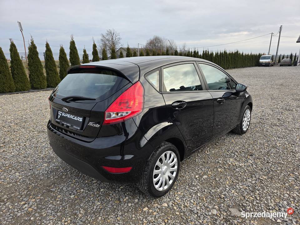 Ford Fiesta125 16V 82 GHIA RATY GWARANCJA gniazdo USB małopolskie Buk