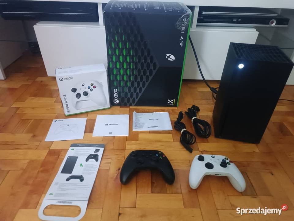 KONSOLA XBOX SERIES X 1TB 2 pady pudełko wiele Libiąż sprzedam