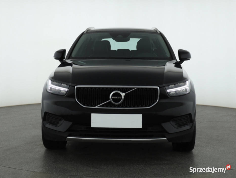 Volvo XC40 T3 relingi dachowe XC 40