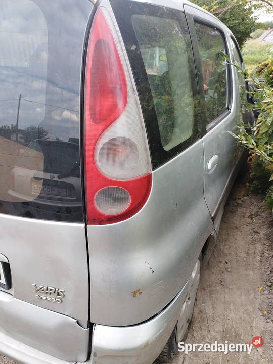 Toyota yaris verso Świnoujście sprzedam