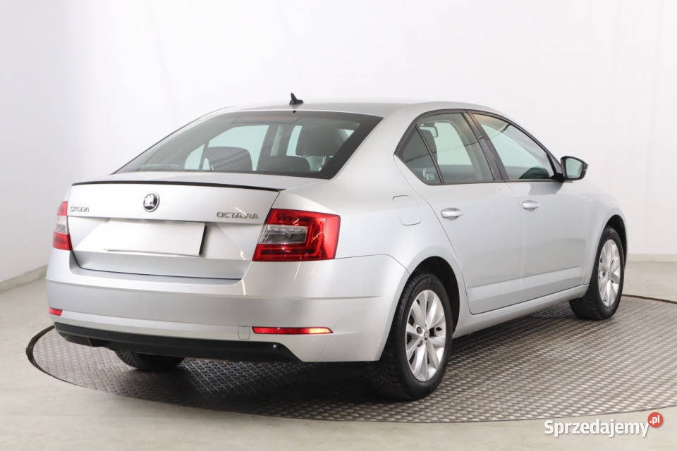 Skoda Octavia 15 TSI Zabrze