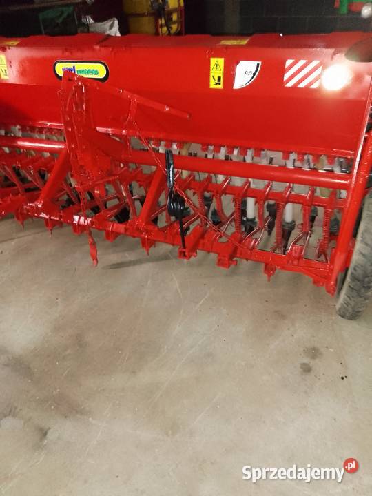 Sprzedam siewnik poznaniak z 1988r Szczytniki