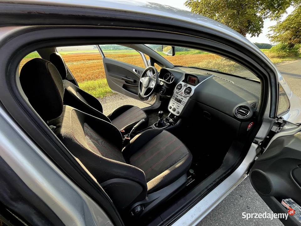 Opel Corsa 14 16V Cosmo Klimatronic Grzane elektryczne szyby