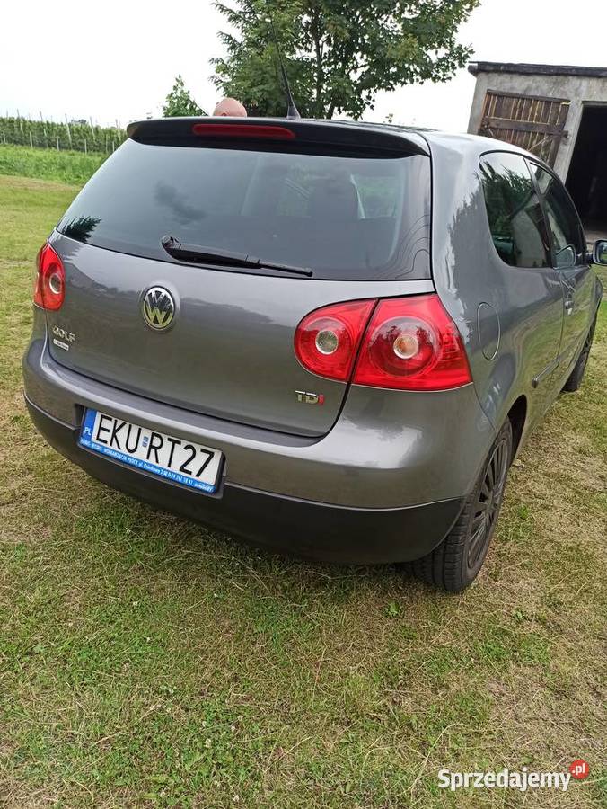 VW golf 5 106KM Muchnice Nowe sprzedam