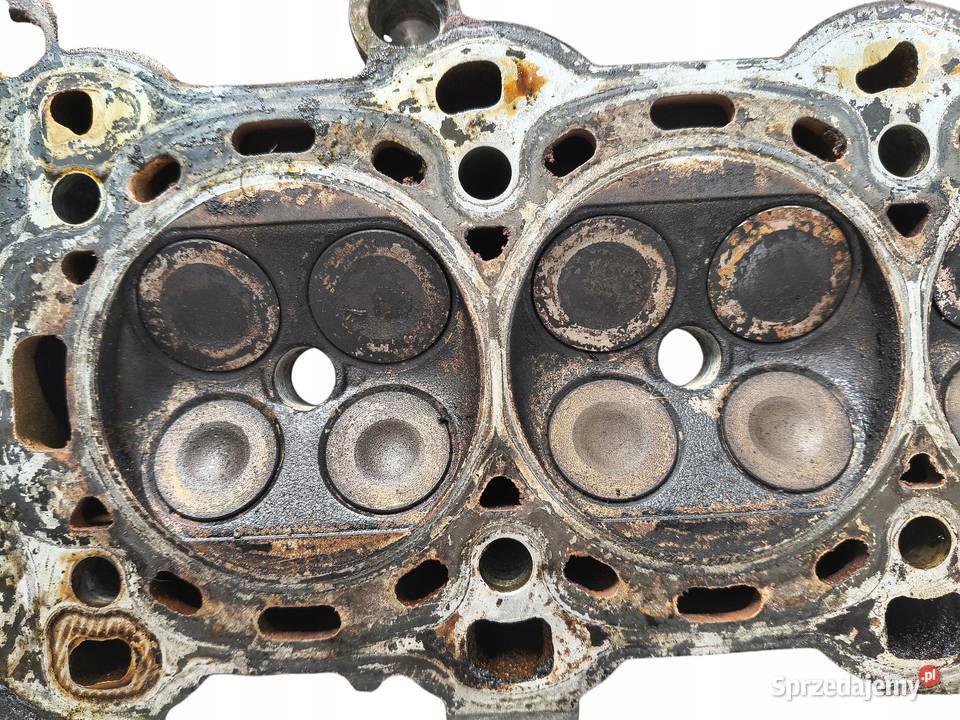 GŁOWICA CYLINDRÓW Opel Astra J Meriva B Corsa D Głowice cylindrów Chełm