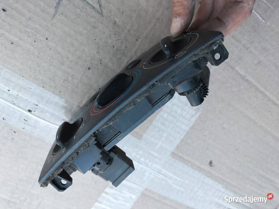 Panel nawiewu klimatyzacji FORD FIESTA MK4 IV Kamień-Kolonia