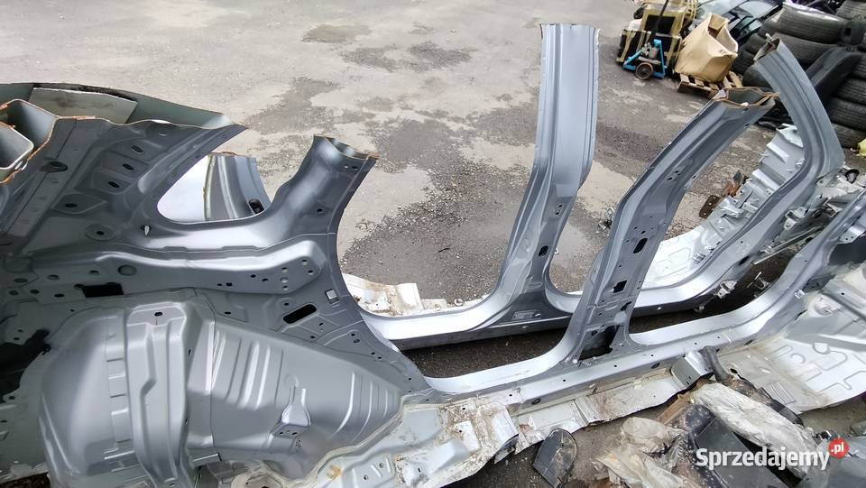 Ćwiartka lewa Mitsubishi ASX próg błotnik tył Dębowiec