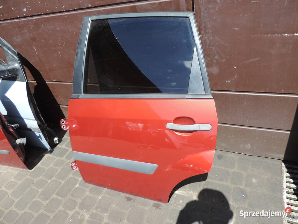 DRZWI LEWY TYŁ FORD FIESTA MK6 FL 5D KOLOR T5 małopolskie Nowy Sącz