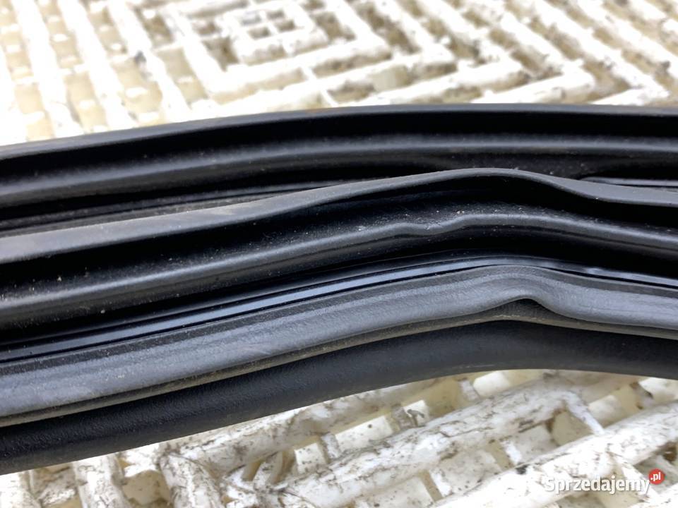 USZCZELKA DRZWI PRZESUWNYCH PRAWA RENAULT osobowe