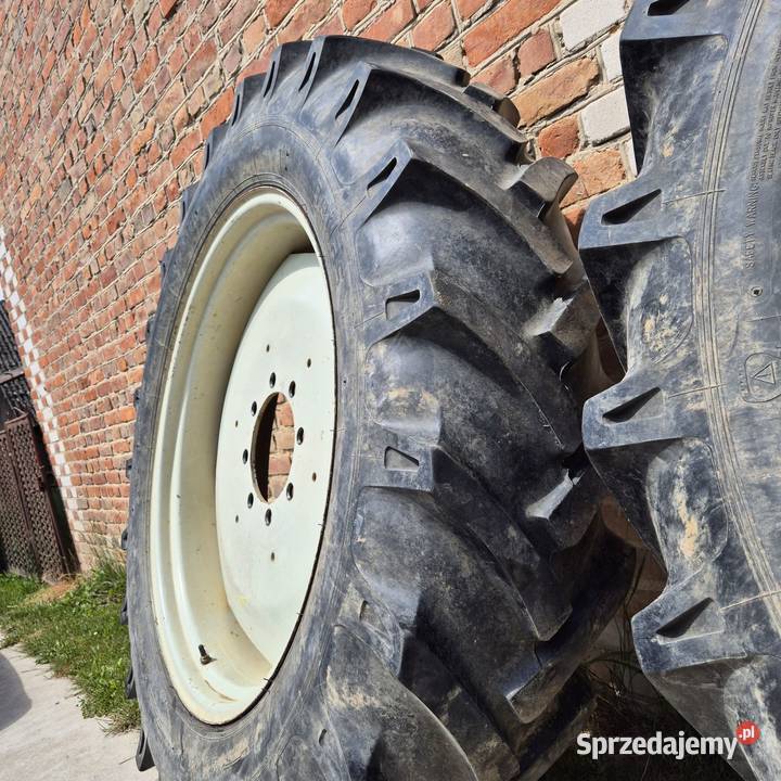 Kołaopony 136R36 Case IHC Deutz Fendt Steyr Turobin
