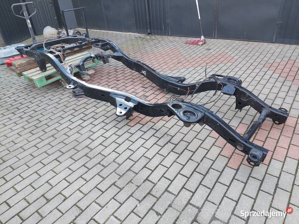 Nissan Patrol Y60 3 drzwi rama z dokumentami terenowe