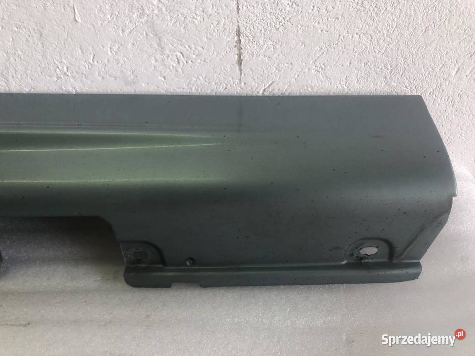 LISTWA PROGOWA PRAWA 8209756 SEDAN BMW E46 4226