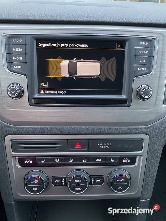 14TSi 125BiXENONFULL LED NAVI 2xPDC ASO Alu16 gniazdo AUX Golf Sportsvan Legnica