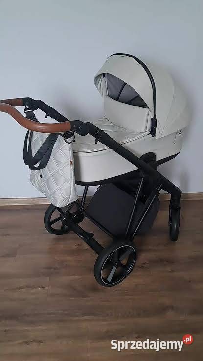 Sprzedam wózek dziecięcy Praga Górna