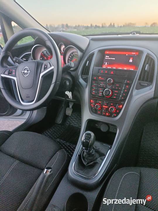 Opel Astra r2014 silnik 17 dieselFra VAT niski