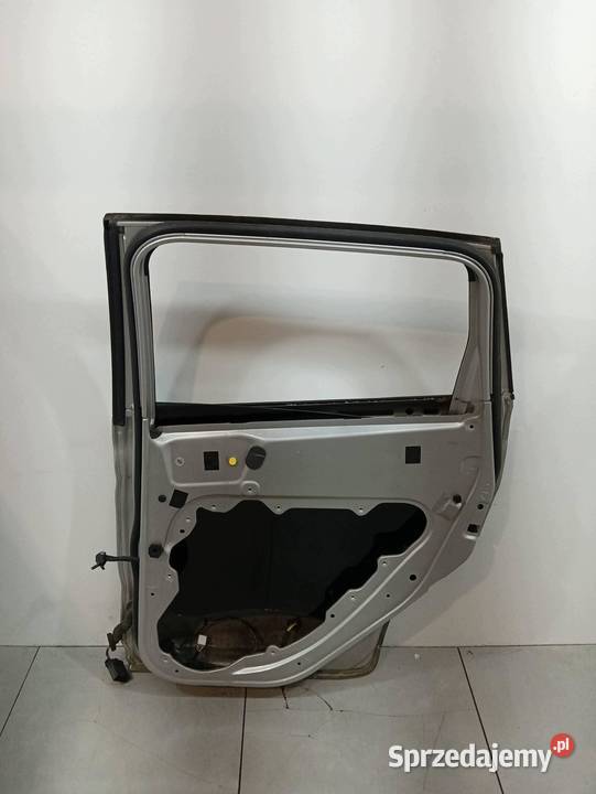 DRZWI PRAWE TYŁ O8 Ford Kuga I 20082012 świętokrzyskie