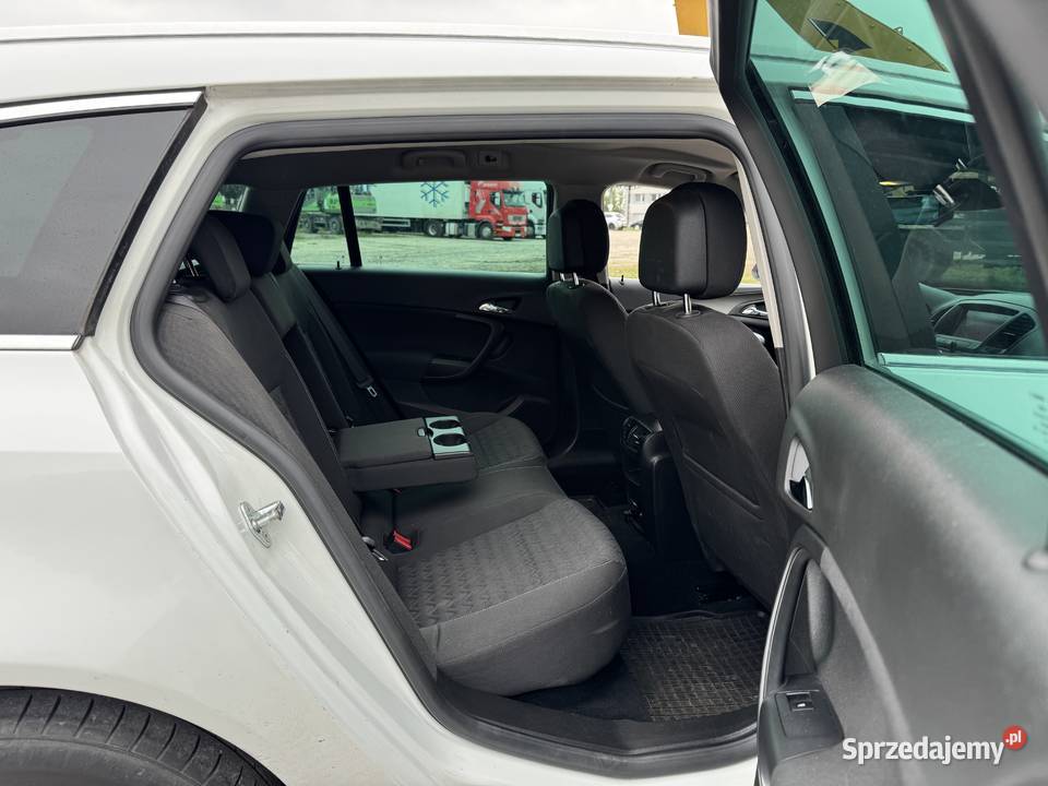 Opel Insignia 20 DIESEL Zarejestrowana Ważne wielkopolskie