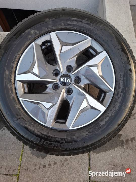 Oryginalne felgi i opony zimowe 17 Kia Sorento