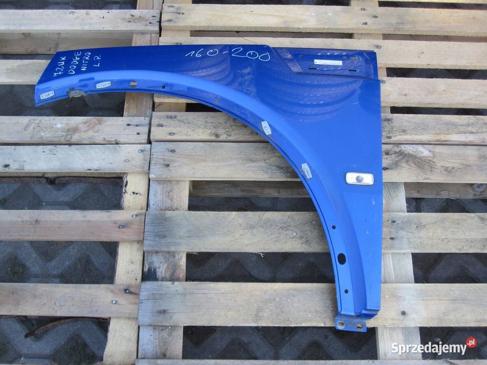 DODGE NITRO 08r błotnik lewy przód osobowe sprzedam