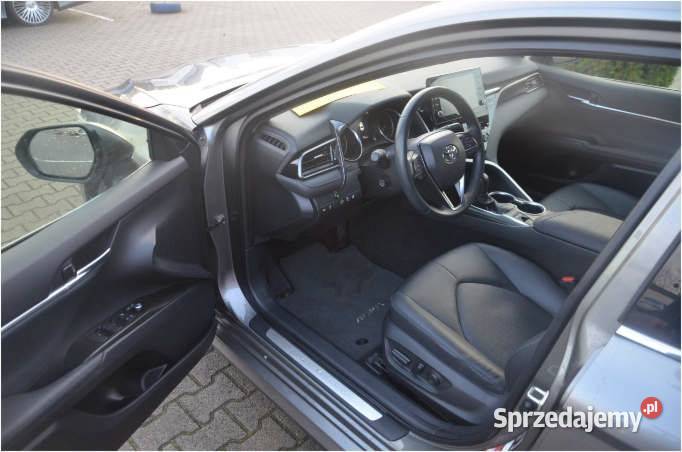 TOYOTA CAMRY 2022 248700 ccm 178 Camry Warszawa sprzedam